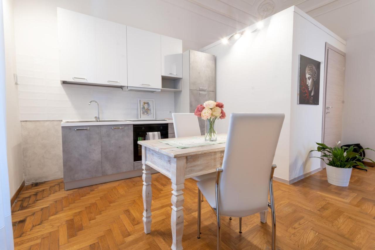 Casa Vacanze Il Duomo Catânia Exterior foto